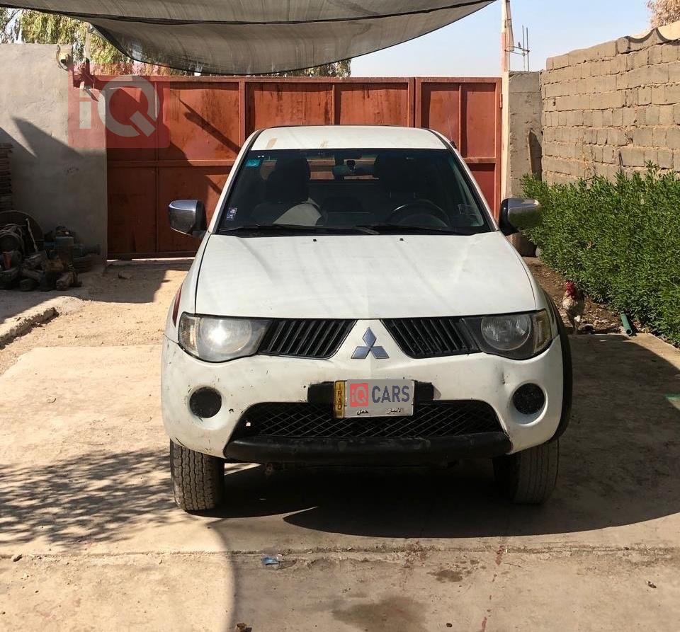 میتسوبیشی L200